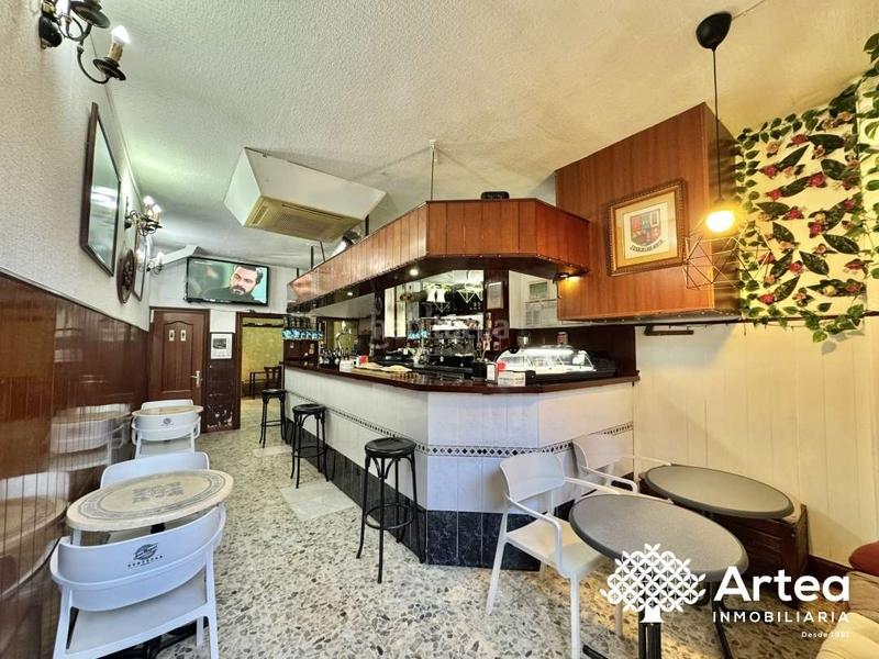 Foto 6f688daf-7cc0-4644-90a4-1ea695d1564b. Lloguer local comercial a fika kalea 49 a Atxuri Bilbao