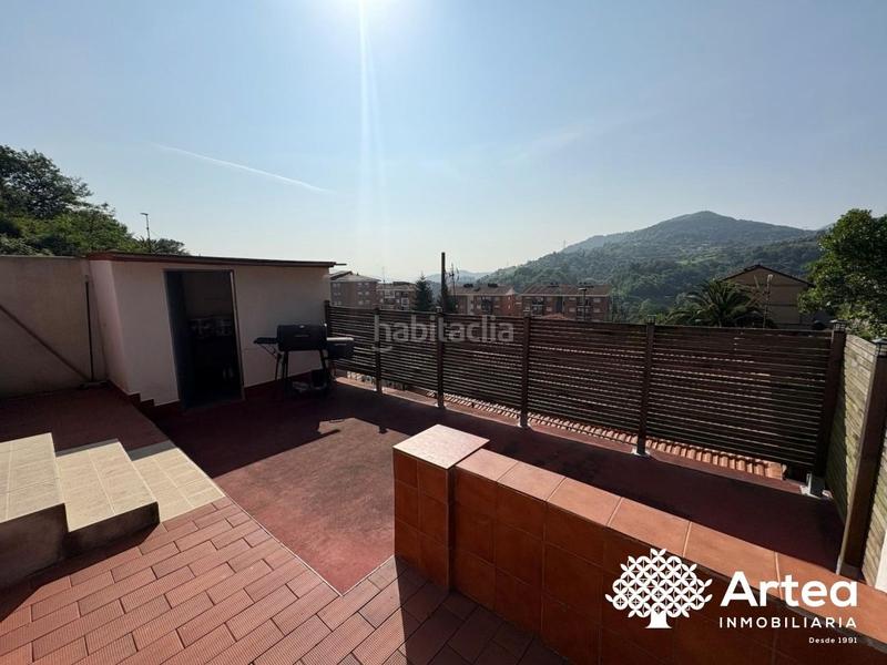 Foto 914d55fc-1a3f-4fc5-aebc-8145236d9ec9. Piso chalet en venta , zona Uretamendibetolaza reformado a capricho en Bilbao