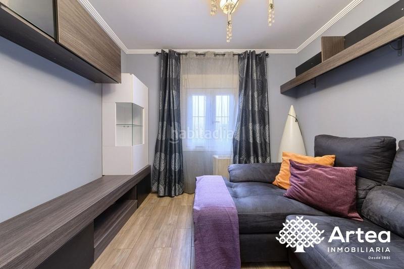 Foto 9f7af53d-6709-47f2-99ff-df55926756f7. Piso chalet en venta , zona Uretamendibetolaza reformado a capricho en Bilbao