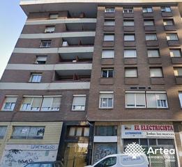 Local Comercial en Gardeazabal Juan Kalea