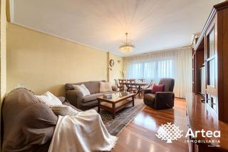 Appartement à Artatzamina kalea 12. Piso en venta en bilbao, zona artatsamina, 4 habitaciones, total
