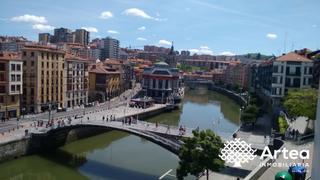 Lloguer Pis  Mesedeetako kaia. Piso en alquier en bilbao con vistas a la ria y al mercado de la