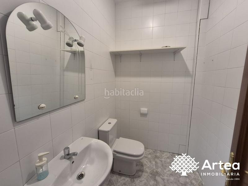 Foto adbe6549-9114-47ad-9b24-b7cf32619157. Rent office space in Casco Viejo Bilbao