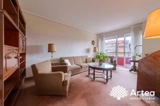 Piso  Begoñalde etxetaldea 1. Piso en venta en bilbao, zona begoña, 4 habitaciones totalmente