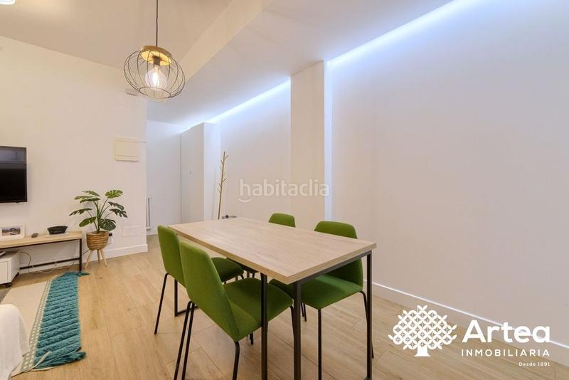 Foto 2c4707b6-f8b4-4079-9161-bdf6c151effb. Piso  en venta, zona abando cerca del instituto central, con licencia turística en Bilbao