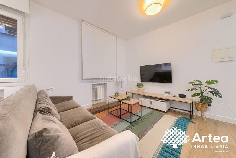 Foto 8314f543-a5d1-45b6-9fc6-2a8a77492f56. Piso  en venta, zona abando cerca del instituto central, con licencia turística en Bilbao