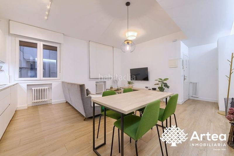 Foto 8bb797f9-55b5-4461-af05-1be1f3edc3a4. Piso  en venta, zona abando cerca del instituto central, con licencia turística en Bilbao