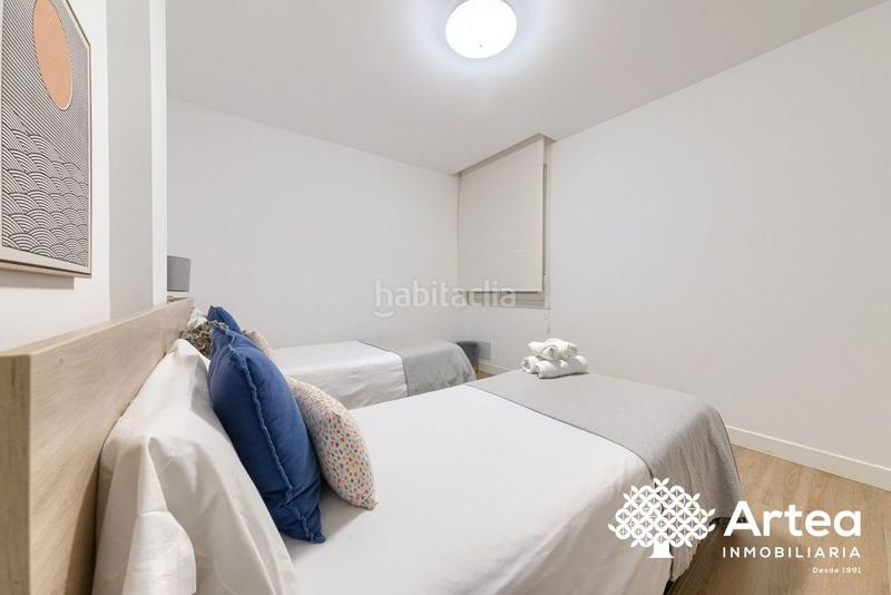 Foto c47c9e82-90d2-46ad-b0d5-64690b4a09de. Piso  en venta, zona abando cerca del instituto central, con licencia turística en Bilbao