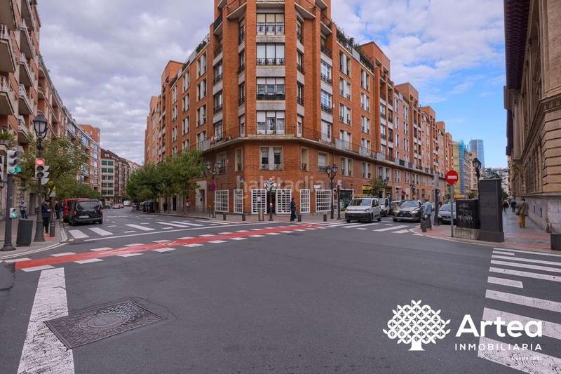 Foto e5ba5318-43d9-4c8f-8ffe-f939af6812ae. Piso  en venta, zona abando cerca del instituto central, con licencia turística en Bilbao