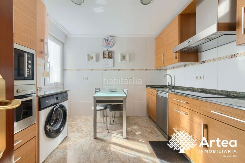 Foto 1ce7359e-acaa-4268-8d05-f309e6e30dd8. Pis amb calefacció a Solokoetxe Bilbao
