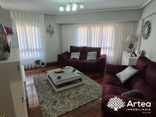 Pis a Azeta - Abatxolo. Piso venta portugalete, zona repégala con ascensor y vistas con