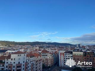 Lloguer Pis  Avenida del ferrocarril. Piso alquiler en bilbao zona sabino arana, con vistas, calefacci