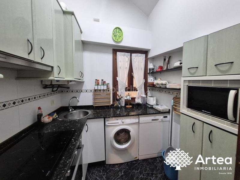 Foto bf80db83-0486-4b00-9d22-175628ab2e9b. Flat with heating in Casco Viejo Bilbao