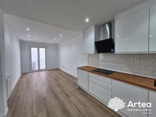 Pis a Iturribide kalea 94. Piso venta bilbao zona santutxuiturribide