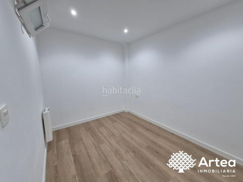 Foto 51cc67a9-8285-45f2-8336-ea75c64b270b. Piso en iturribide kalea 94 piso venta zona santutxuiturribide en Bilbao