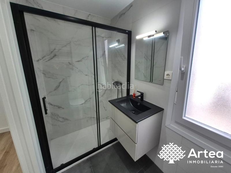 Foto 7a9a964e-9564-4afb-8b6d-1d74cfb8a535. Piso en iturribide kalea 94 piso venta zona santutxuiturribide en Bilbao