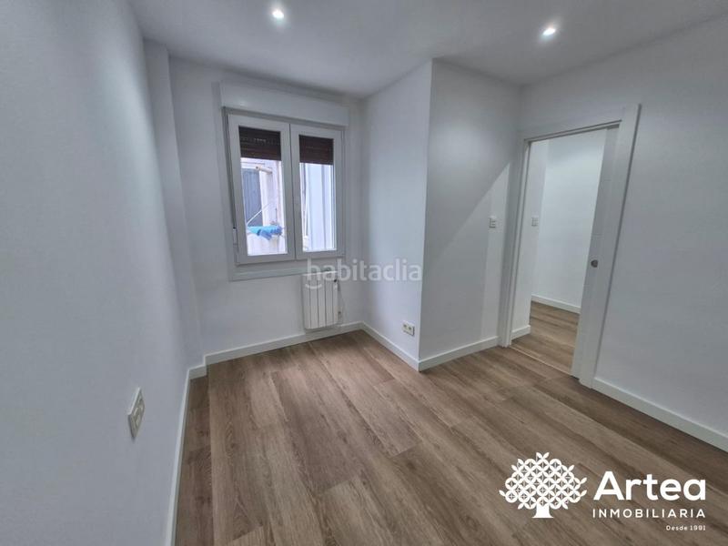 Foto fa7bad32-6312-4573-a7d5-df68ac0d43de. Piso en iturribide kalea 94 piso venta zona santutxuiturribide en Bilbao