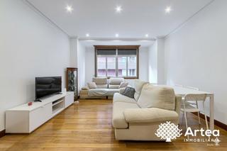 Pis a Zurbaran auzoa 1. Piso en venta en bilbao, zona zurbaran, cuatro habitaciones