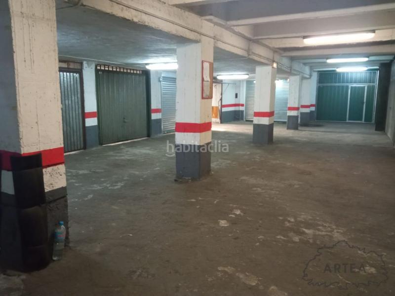 Foto 32275698-a9d4-4efa-91a0-223cf734e03f. Parking voiture dans Iturralde Bilbao