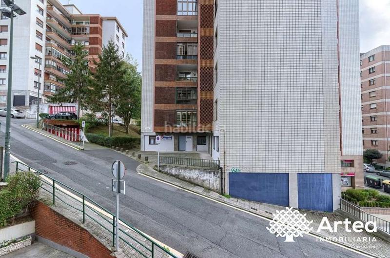 Foto 10152da5-aa11-4053-bea0-7f9b282ee6e0. Appartement dans lezamako trenbide zaharreko bidea 2 dans Bilbao