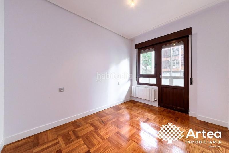 Foto 1d375a90-01ef-499a-bc94-b9155630e5cf. Appartement dans lezamako trenbide zaharreko bidea 2 dans Bilbao