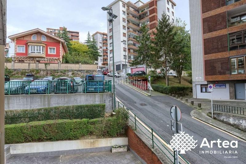 Foto 71d436fb-9cd9-45c8-afa4-8ff0be7bfcbc. Appartement dans lezamako trenbide zaharreko bidea 2 dans Bilbao