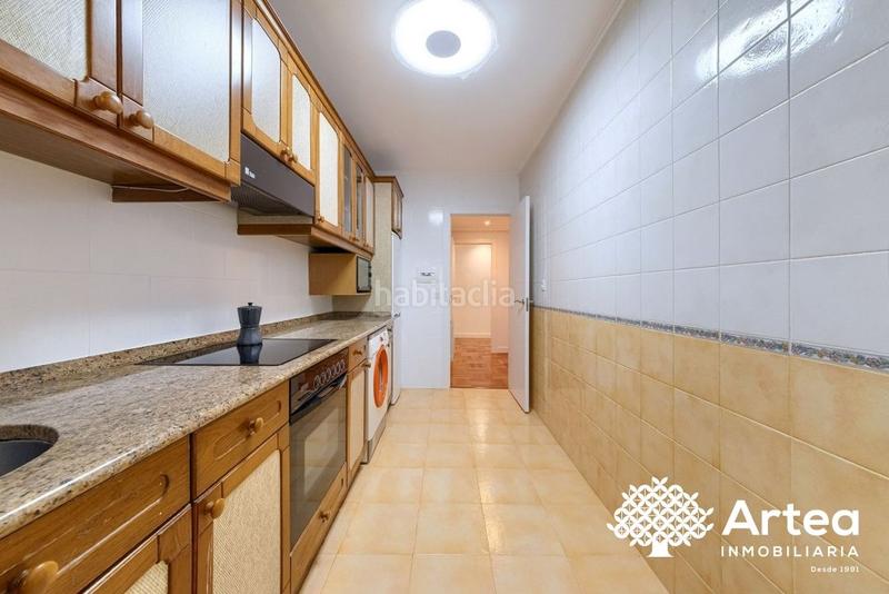Foto 883631a2-917f-483b-841e-7a0c53b673ea. Appartement dans lezamako trenbide zaharreko bidea 2 dans Bilbao