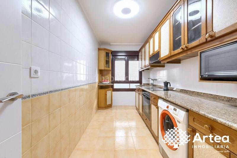 Foto a840c378-f196-4f41-8c32-0f141c0bd04b. Appartement dans lezamako trenbide zaharreko bidea 2 dans Bilbao