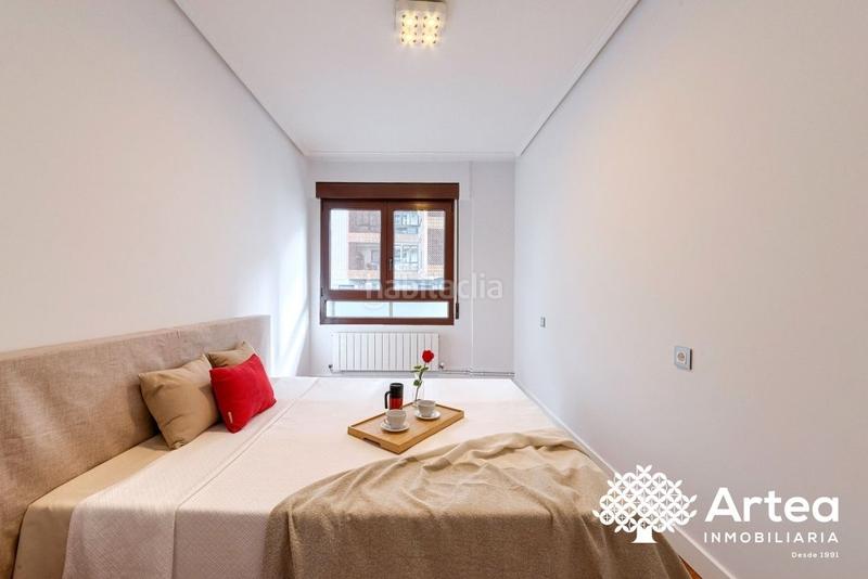 Foto e8a35c8c-be22-4cbd-81be-4a906f57187d. Appartement dans lezamako trenbide zaharreko bidea 2 dans Bilbao