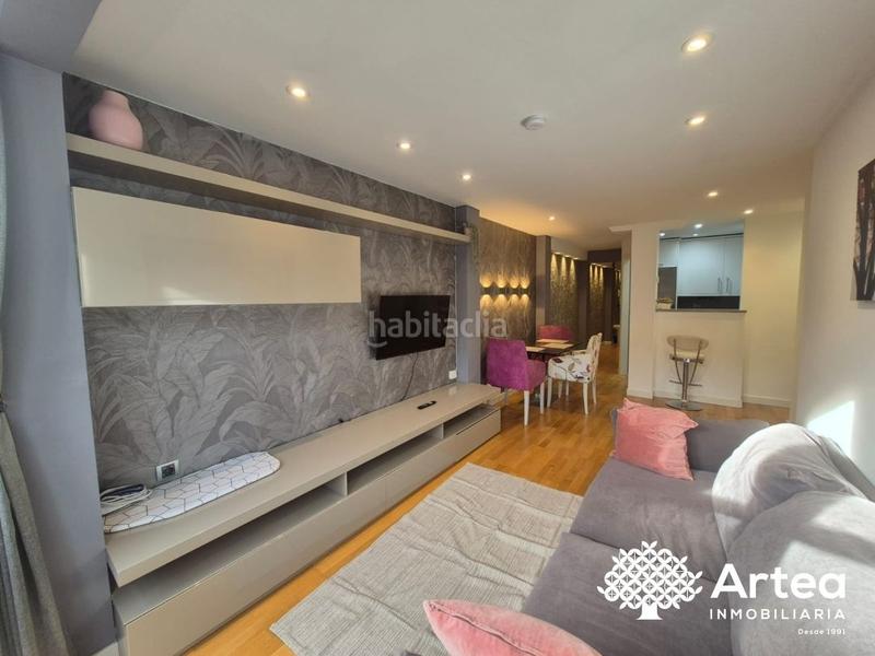 Foto 42a86923-70c9-4527-9ad4-b8478baa6327. Miete etagenwohnung mit heizung in Casco Viejo Bilbao