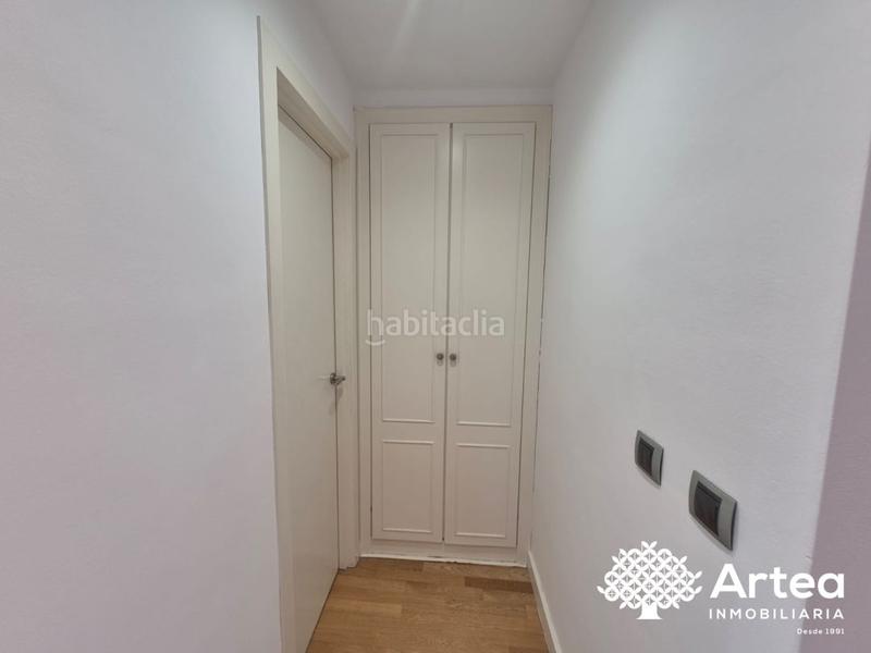 Foto 05d441f3-ac65-463a-8a44-76b4962347fb. Rent flat with heating in Casco Viejo Bilbao