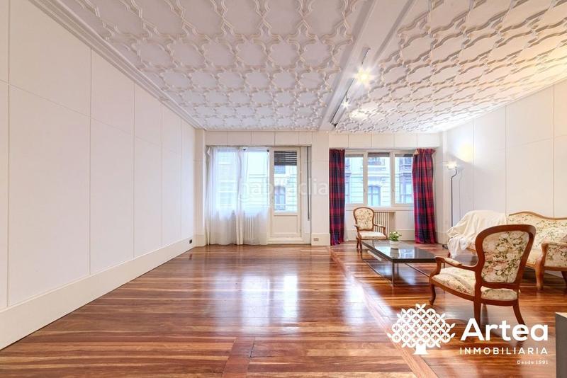 Foto 2cb2909a-d86c-4666-b94b-0a027e70d579. Flat with heating in Zabalburu Bilbao