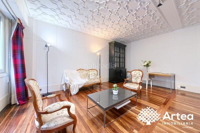 Foto 4f814db5-3719-4036-b4b3-eb48d653aba2. Flat with heating in Zabalburu Bilbao