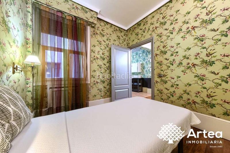 Foto bbe63ad3-ced8-44e8-abe0-fc979e003265. Flat with heating in Zabalburu Bilbao