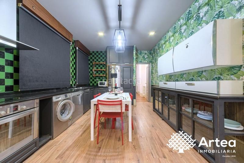 Foto c6b932e0-ae99-40e7-8dee-763655750b1b. Flat with heating in Zabalburu Bilbao