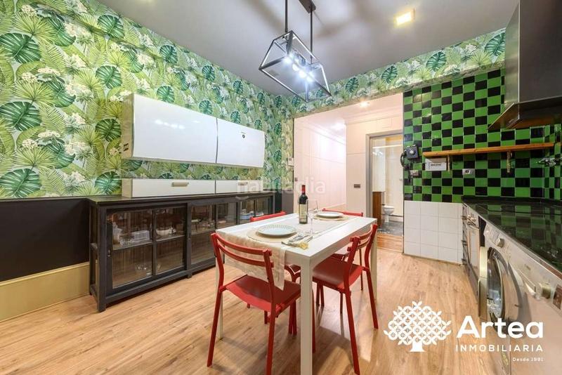 Foto cf6d654b-c699-4aea-bb8e-c448d616ee52. Flat with heating in Zabalburu Bilbao