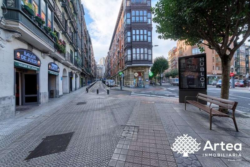 Foto e35aef37-4ded-46a8-be29-c6216dbd343c. Flat with heating in Zabalburu Bilbao