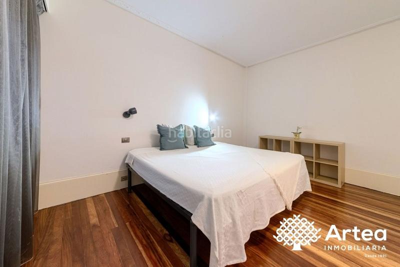 Foto e8c837ff-6721-4f50-99c7-c7f2c383288b. Flat with heating in Zabalburu Bilbao