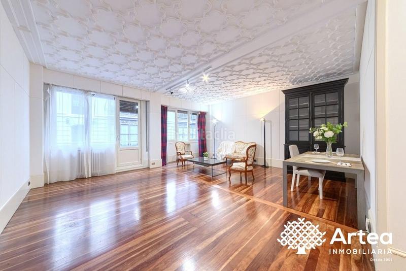 Foto f9c80056-16ad-488f-b5b9-6abf074199a6. Flat with heating in Zabalburu Bilbao