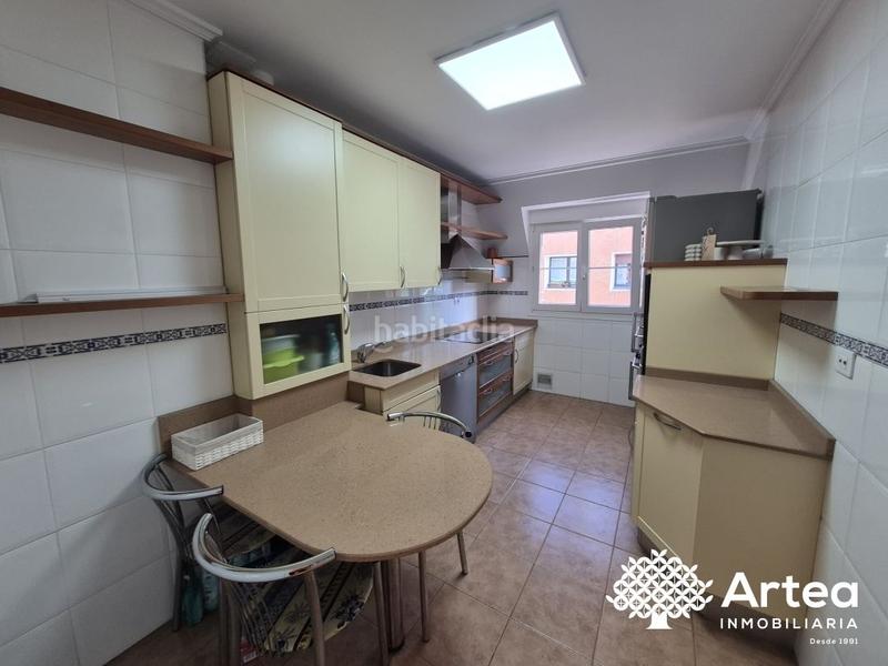 Foto 32906bb0-b301-418e-8379-196366611f29. Piso atico duplex venta junto al parque con ascensor a cota cero en Santurtzi