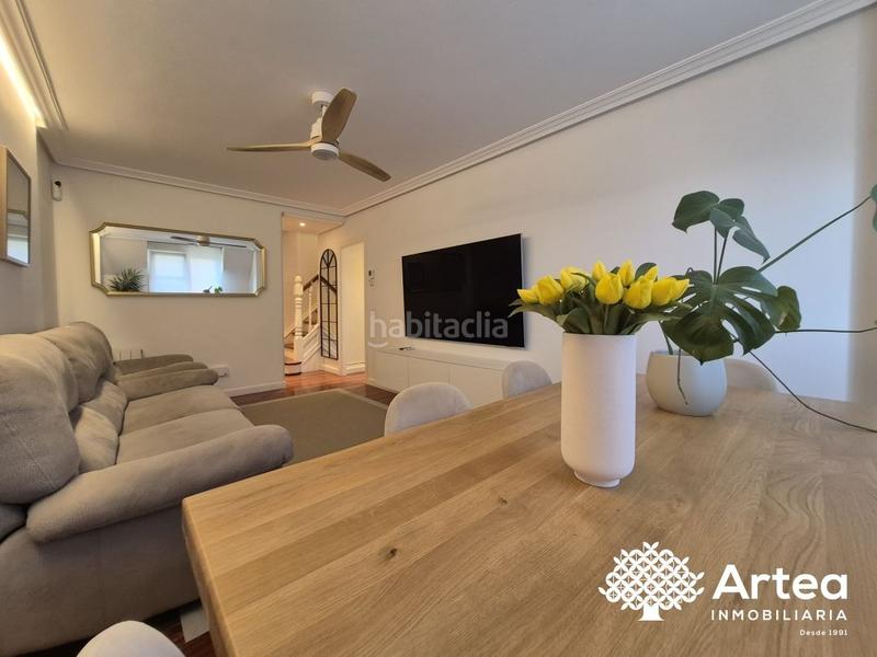 Foto 6f670e0b-626a-4438-bffb-f2fd5a9eac59. Piso atico duplex venta junto al parque con ascensor a cota cero en Santurtzi