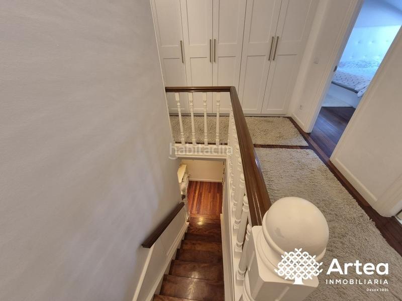 Foto cc7501d0-6532-4970-9e48-b455a71ccb69. Piso atico duplex venta junto al parque con ascensor a cota cero en Santurtzi