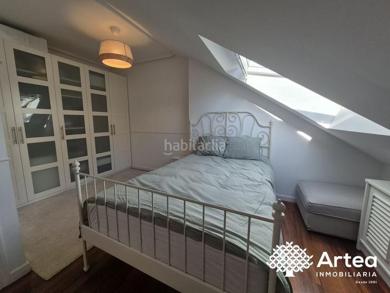 Foto d2bc9d4e-e185-4224-8f09-d172186e1536. Piso atico duplex venta junto al parque con ascensor a cota cero en Santurtzi