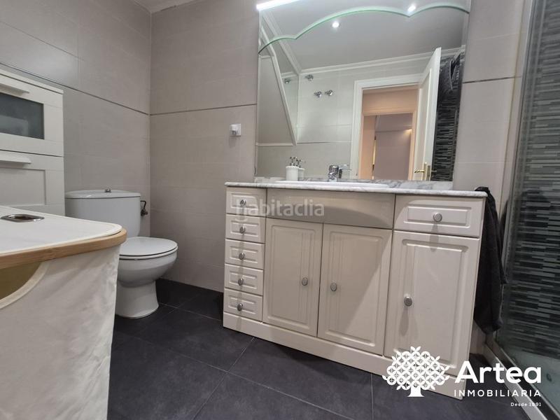 Foto fa94448f-4676-41fa-9cdc-1efee2fc94ed. Piso atico duplex venta junto al parque con ascensor a cota cero en Santurtzi