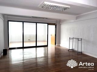 Pis en Campuzano. Piso en venta zona licenciado poza posibilidad de hacer vivienda