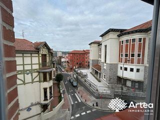 Pis a Iralabarri. Piso en venta en bilbao, zona irala reformado a capricho con vis