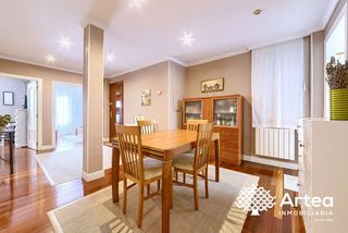Pis a Correos kalea 4. Piso venta portugalete céntrico con balcón, mirador y exterior