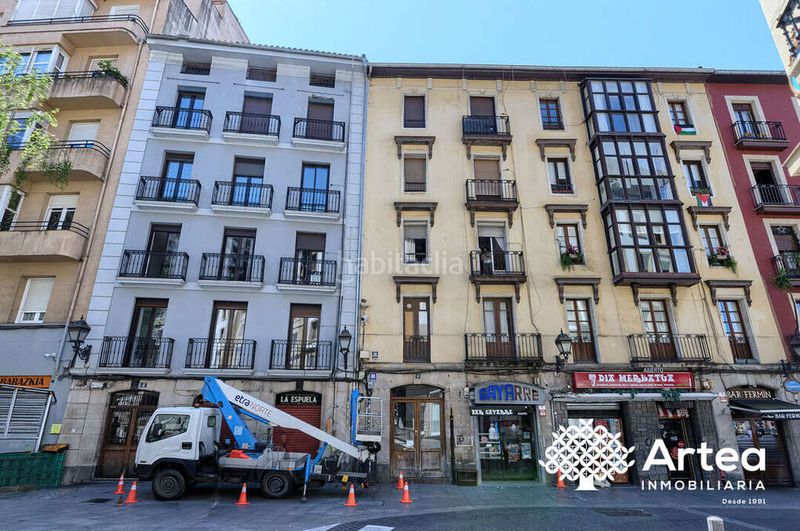 Foto b81d92bf-b670-48a4-8796-441c03185fde. Pis amb calefacció a Iturralde Bilbao