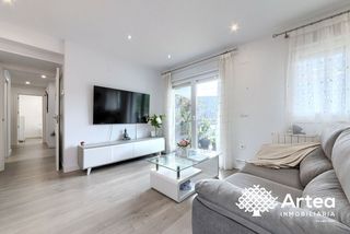 Etagenwohnung  De irigoyen juan kalea. Piso venta bilbao zona basarrate,  con balcón y vistas