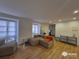 Location Appartement  Artekale. Piso alquiler en casco viejo, en frente del mercado de la ribera